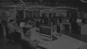 Benefícios de terceirizar o desenvolvimento com uma software house.